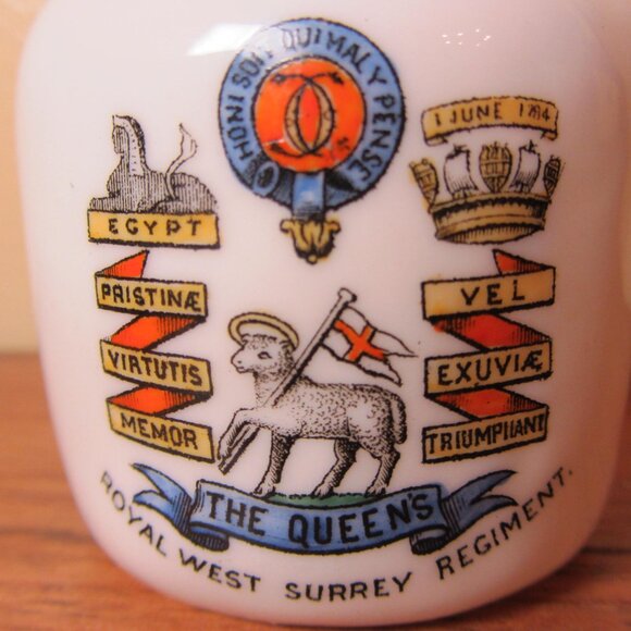 W.H. Goss crested heraldry china vintage Royal West Surrey Regiment (GC055 Grace - Picture 3 of 7